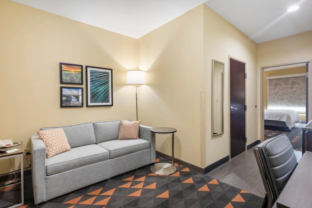 Holiday Inn Hotel & Suites Waco Northwest By Ihg Bellmead Exteriér fotografie